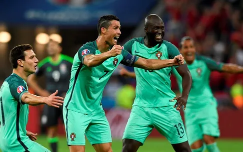 VIDEO EURO 2016: Xem lại trận bán kết EURO 2016, Bồ Đào Nha 2-0 Xứ Wales
