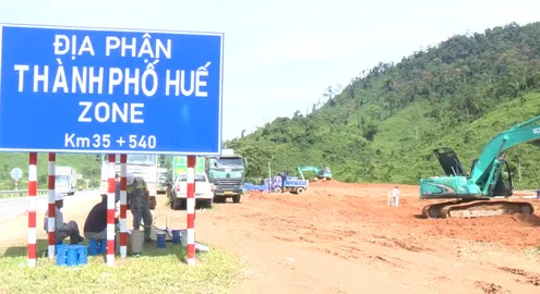 Đẩy nhanh tiến độ mở rộng tuyến cao tốc La Sơn - Hòa Liên