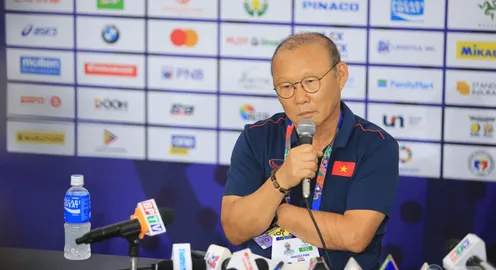 HLV Park Hang Seo đặt quyết tâm giành HCV SEA Games 30