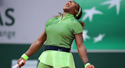 Serena Williams thần tốc tiến vào vòng 4 Pháp mở rộng