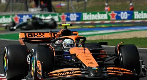 McLaren gây ấn tượng mạnh trong ngày chạy thử trước thềm GP Bỉ