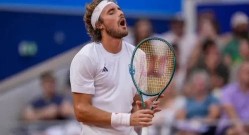 2024 là mùa giải mệt mỏi nhất với Stefanos Tsitsipas