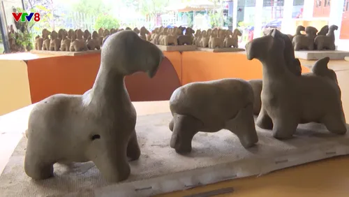 Tu huýt xứ Huế: Đánh thức âm thanh tuổi thơ