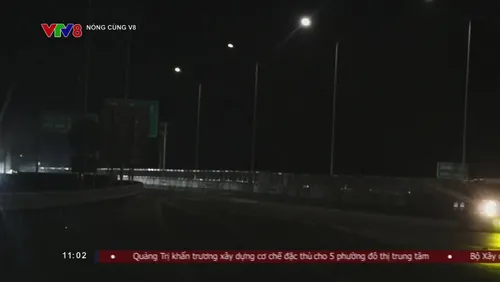 Điểm tin NÓNG CÙNG V8: Xe tải bốc cháy dữ dội trên cao tốc, triệt phá ma túy "núp bóng" thuốc lá điện tử