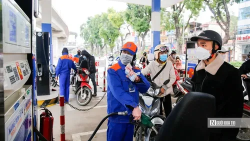 Quỹ bình ổn giá xăng dầu phát huy vai trò trước biến động toàn cầu