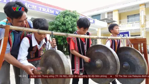   Tiêu điểm : Cồng Chiêng - Từ di sản đến Tài sản 