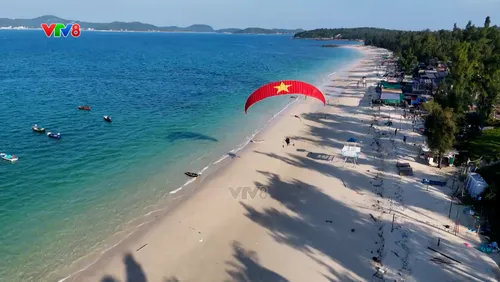 Đi để biết: Bay trên hoàng hôn biển đảo Cô Tô