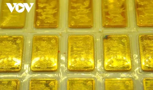 Giá vàng hôm nay 16/1: Giá vàng trong nước ổn định ở mức 162,8 triệu đồng/lượng