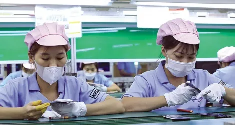 Kiên định mục tiêu tăng trưởng 10%