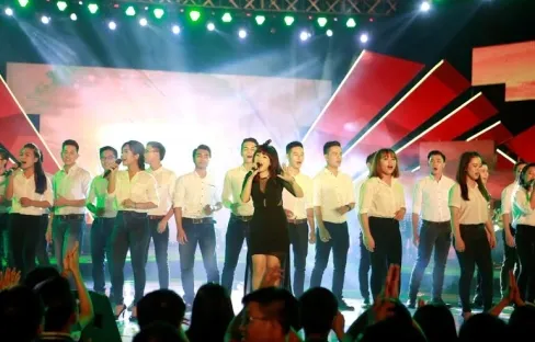 Lộ diện hai đội chơi xuất sắc nhất 'Tuổi 20 hát' KV miền Trung (THTT, 21h05, VTV6)