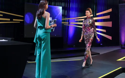 Thí sinh 1m90 xuất sắc vào chung kết Vietnam's Next Top Model 2015