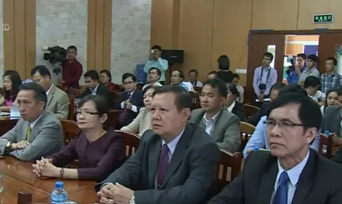 Đài Truyền hình Quốc gia Lào phát sóng Bản tin tiếng Việt