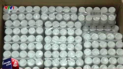 Thu giữ lượng lớn viên nén không rõ nguồn gốc trên tàu hàng Bắc - Nam