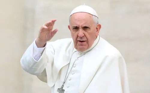 Giáo hoàng Francis cấm bán thuốc lá tại Vatican