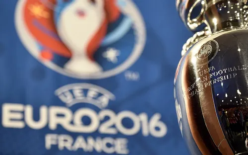 Cá độ bóng đá - Góc khuất của EURO 2016