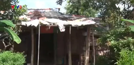 Hàng chục hộ dân Kon Tum khốn đốn vì quy hoạch treo