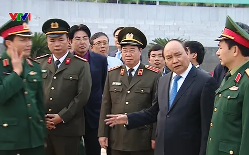 Thủ tướng kiểm tra công tác tu bổ Lăng Chủ tịch Hồ Chí Minh