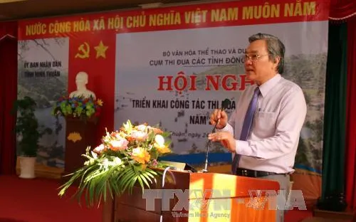 Ngành văn hóa, thể thao du lịch các tỉnh Đông Nam bộ ký giao ước thi đua năm 2016