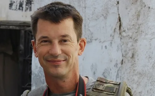 Bằng chứng về sự sống sót của nhà báo Anh bị IS bắt cóc John Cantlie