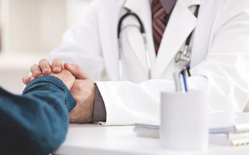 Tấm lòng người thầy thuốc