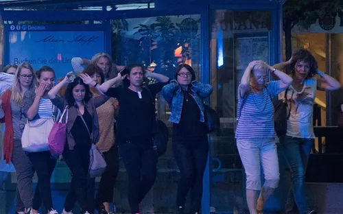 Sẵn sàng có các biện pháp hỗ trợ công dân Việt Nam tại Đức