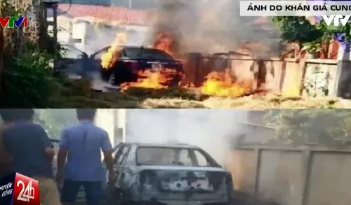 Xế hộp cháy trơ khung khi đỗ trên... đống rơm