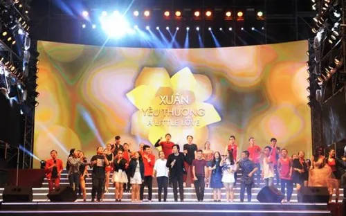 Món quà Giáng sinh đặc biệt tại phố đi bộ Nguyễn Huệ, TP.HCM