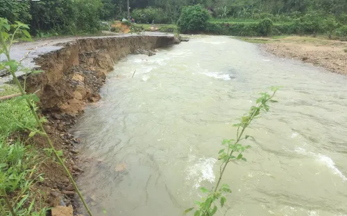 Cảnh báo lũ và nguy cơ sạt lở tại Thanh Hóa, Nghệ An, Hà Tĩnh