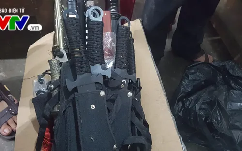 Công an Quảng Trị bắt vụ buôn bán hàng "nóng"