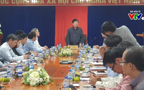 Phó Thủ tướng Trịnh Đình Dũng làm việc tại Quảng Ngãi