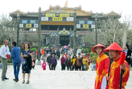 TT-Huế: Giảm 50% giá vé tham quan di tích cho người dân địa phương