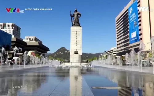 "Bước chân khám phá" - Khám phá nét đẹp chiều sâu văn hóa Việt Nam