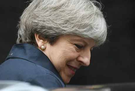 Anh giữ nguyên trạng các quan hệ với EU đến năm 2021