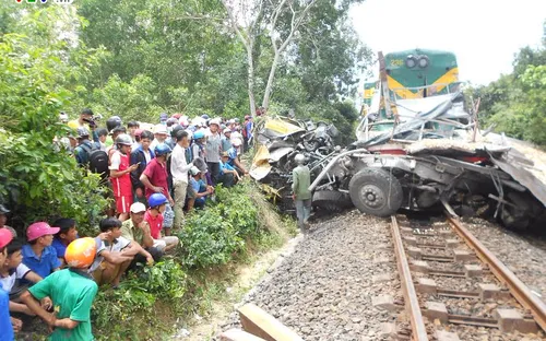 Tai nạn đường sắt tại Bình Định, 1 người bị thương nặng
