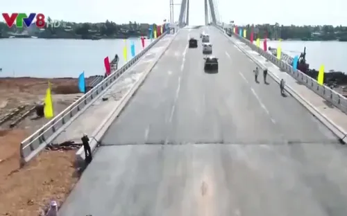 Thông xe kỹ thuật cầu Nhật Lệ 2 ở Quảng Bình