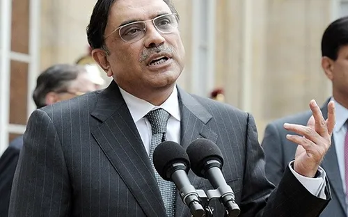 Cựu Tổng thống Pakistan Zardari trắng án tham nhũng