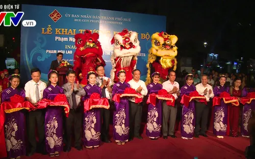 Chùm ảnh: Đêm khai trương Phố đi bộ khu phố Tây ở Cố đô Huế