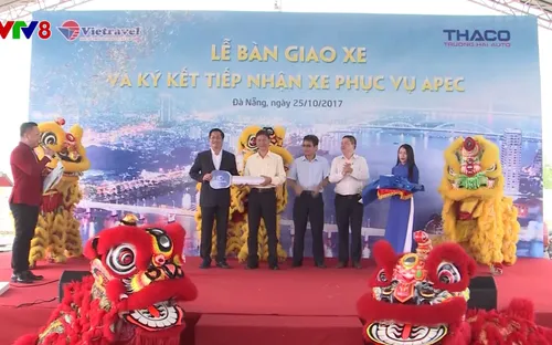 Lễ bàn giao xe phục vụ công tác vận chuyển APEC 2017