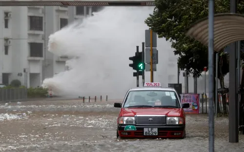 Hong Kong, Macau (Trung Quốc) thiệt hại 1 tỷ USD do bão Hato