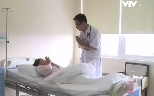 Bệnh nhân Lào tại Bệnh viện Trung ương Huế tăng đột biến