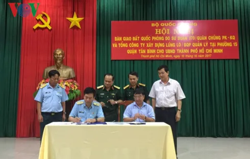 Bộ Quốc phòng bàn giao đất cho TP.HCM