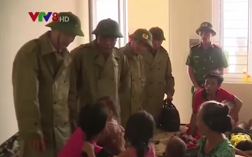 Bộ trưởng Bộ NN và PTNT: "Ưu tiên đảm bảo tính mạng cho người dân"