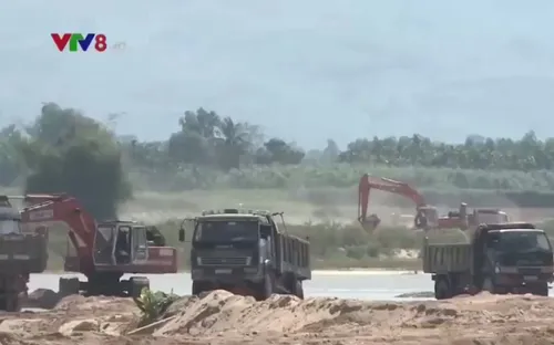 "Cuộc đua" khai thác, tận thu trước ngày Quảng Ngãi đóng cửa mỏ cát