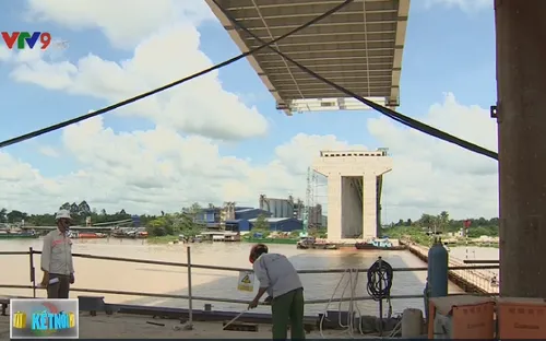 Gấp rút thi công hai cầu trọng điểm kết nối ĐBSCL