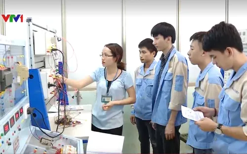 Giáo dục cần hướng tới đào tạo nhân lực công nghệ cao