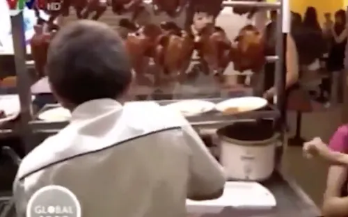 Món ăn đường phố Singapore đoạt sao Michelin