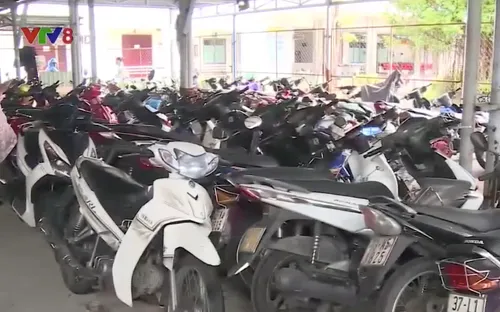 Đà Nẵng bàn chuyện thu lại phí giữ xe bệnh viện