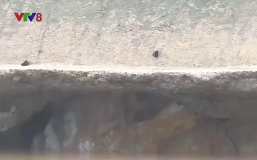 Xói lở nghiêm trọng đập Nam Thạch Hãn, Quảng Trị