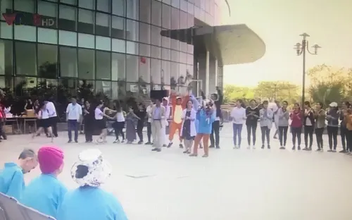 Ấm áp chương trình "Hát cho bệnh nhân tôi nghe"