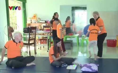 Hành trình xoa dịu nỗi đau da cam của cặp vợ chồng tình nguyện viên người Mỹ